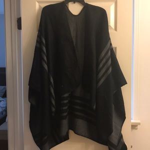 BB Dakota drape sweater